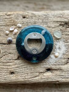 Décapsuleur rond « mer » - Décoration artisanale en résine faite main en France